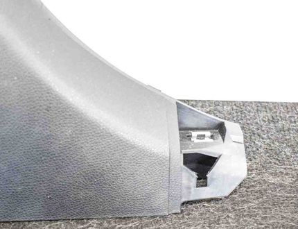 MERCEDES-BENZ C-Class W205/S205/C205 (2014-2023) Kreisās puses statņu apdare A2056900025 3462446