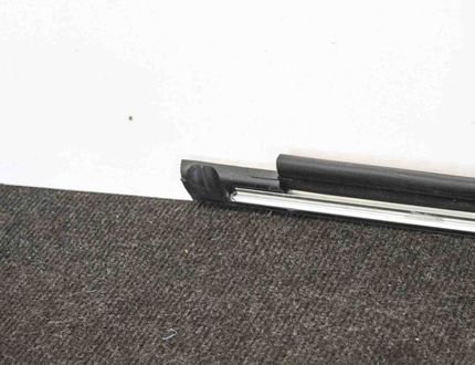 MERCEDES-BENZ GLS-Class X166 (2015-2020) Rear Right Door Window Molding A1666904400 4205607