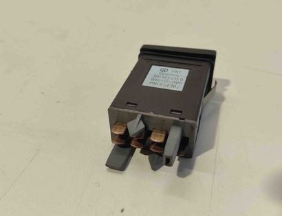 VOLKSWAGEN Passat B5 (1996-2005) Avārijas poga 3B0953235D 17190264