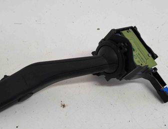 VOLKSWAGEN Touran 1 generation (2003-2015) Stikla tīrītāja rokturis 1K0953519A 29625881