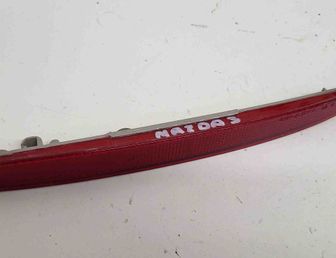 MAZDA 3 BL (2009-2013) Aizmugurējā labā bufera atstarotājs K2442 29857359