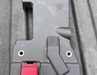 VOLVO V60 2 generation (2018-2023) Battery Cover 31652061 17987102