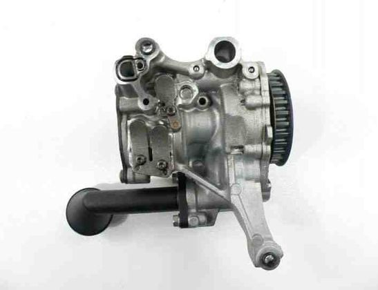 AUDI Q2 1 generation (2016-2024) Масляный насос 04L145208T 26052171