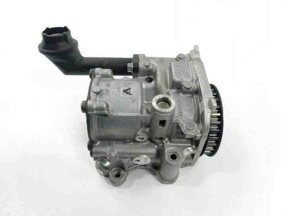 AUDI Q2 1 generation (2016-2024) Масляный насос 04L145208T 26052171