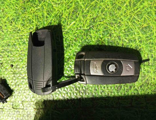 BMW M6 E63/E64 (2004-2010) Engine ECU Set 7840444,61356943835,6943835 27208571