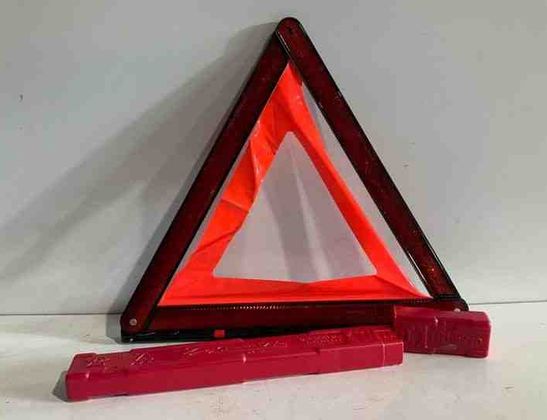 MERCEDES-BENZ C-Class W204/S204/C204 (2004-2015) Warning Triangle A1718900097,1718900097 21127405