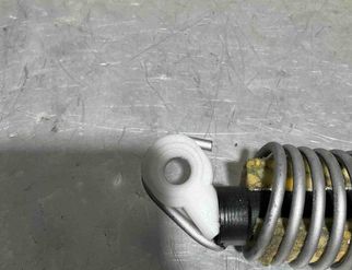 BMW 5 Series F10/F11 (2009-2017) Aizmugurējā bagāžnieka amartizātors kreisajā pusē 7204366 27913659