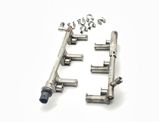 JAGUAR XJ 4 generation (X351)  (2015-2020) Fuel Rail DX239D280CA,FX239G802AB 32855798