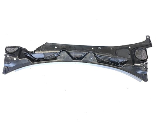 JAGUAR XJ 4 generation (X351)  (2015-2020) Priekšējā stikla tīrītāja apdare / plastmasa AW933-F021B45-A 32953389