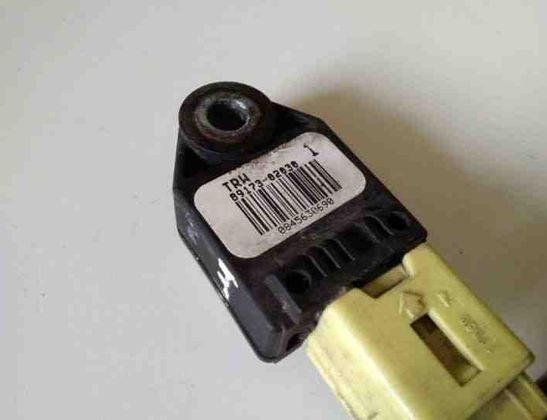TOYOTA Corolla Verso 1 generation (2001-2009) Left Side Impact Sensor 8917302030 25472903