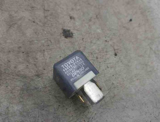 TOYOTA Corolla Verso 1 generation (2001-2009) Relays 9008087030,1567002900 25487676