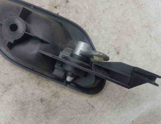 BMW 5 Series E39 (1995-2004)  Правая задняя внутренняя ручка открытия 8226049 25488606