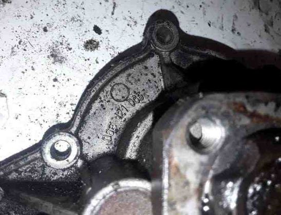 AUDI A6 C6/4F (2004-2011) Ūdens sūknis 06E121005 25491165