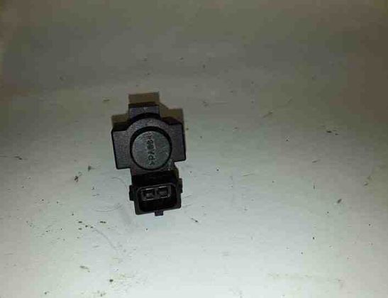 BMW 5 Series E39 (1995-2004) Solenoid Valve 72234100,06T125,1742712 25495947