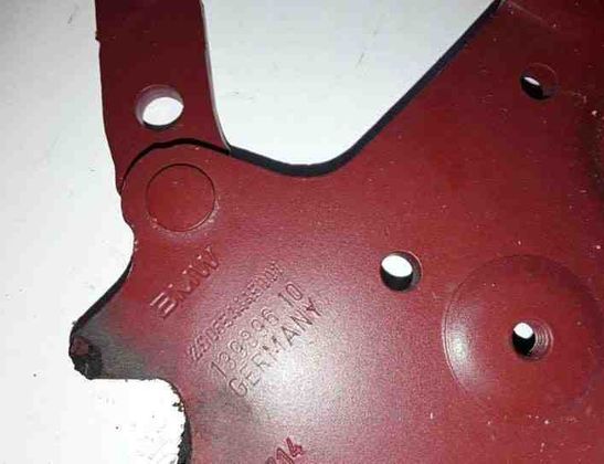 BMW 1 Series F20/F21 (2011-2020) Front Right Bonnet Hinge 13989610 25510920