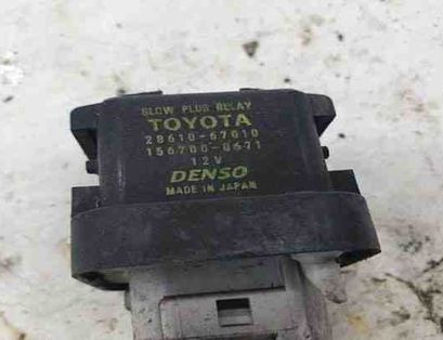 TOYOTA Corolla Verso 1 generation (2001-2009) Свечи 281067010,1567000671 25518126