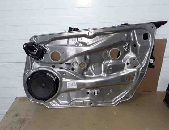 MERCEDES-BENZ C-Class W204/S204/C204 (2004-2015) Aizmugurējo labo durvju logu pacēlājs A2047600634,A2048201902,A2047660239 25534421