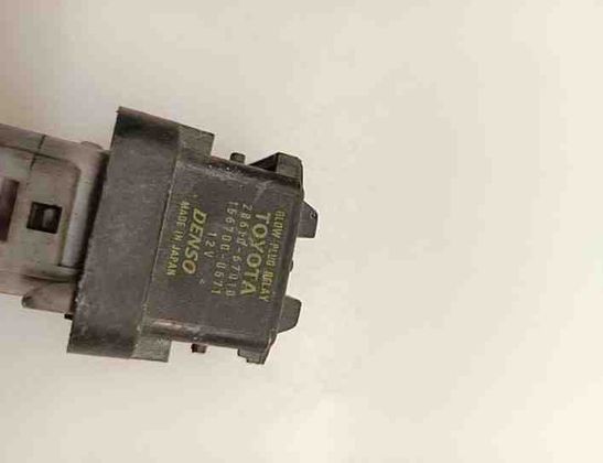 TOYOTA Auris 1 generation (2006-2012) Свечи 2861067010,1567000671 25556850