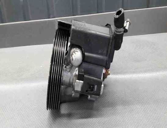 PEUGEOT 206 1 generation (1998-2009) Power Steering Pump 26062661 27203208