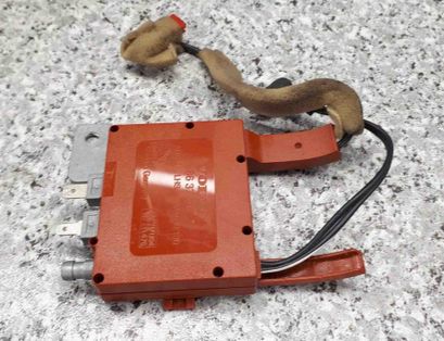 VOLVO S60 3 generation (2018-2023) Bootlid Antenna Amplifier 8637601 30175410