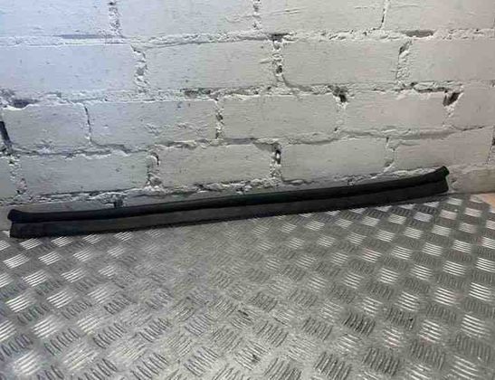 BMW 5 Series F10/F11 (2009-2017) Gumijas motora nodalījumā 7206521 21508174