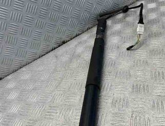 BMW X5 F15 (2013-2018) Амортизатор крышки багажника правый 7361878 30510558