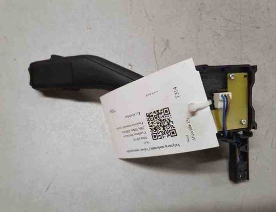 SEAT Altea 1 generation (2004-2013) Wiper Control 1K0953519J,01203516 27016802