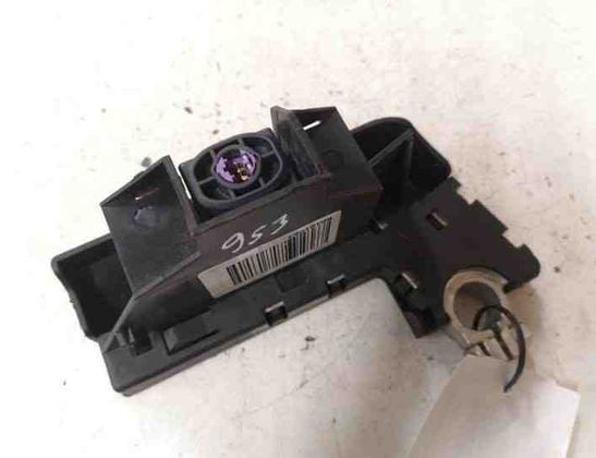 AUDI A4 B8/8K (2011-2016) Положительный аккумуляторный кабель B0101063,8J0915459 27070359