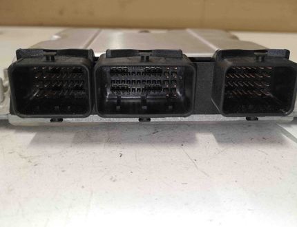 CITROËN C5 1 generation (2001-2008) Блок управления двигателем 0281010886 28702041