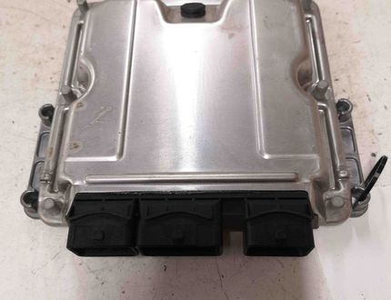 CITROËN C5 1 generation (2001-2008) Блок управления двигателем 0281010886 28702041