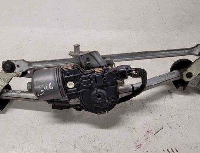 TOYOTA Avensis 3 generation (2009-2020) Priekšējā stikla tīrītāja mehānisms 3397021008 28732308