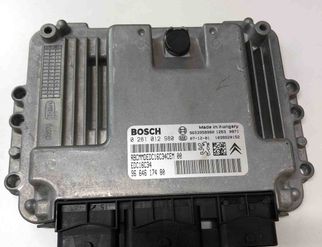 CITROËN C4 Picasso 1 generation (2006-2013) Блок управления двигателем 0281012980 28737983