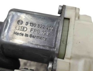 PEUGEOT 407 1 generation (2004-2010) Priekšējo kreiso durvju logu pacēlāja motorīts 0130822200 28791114