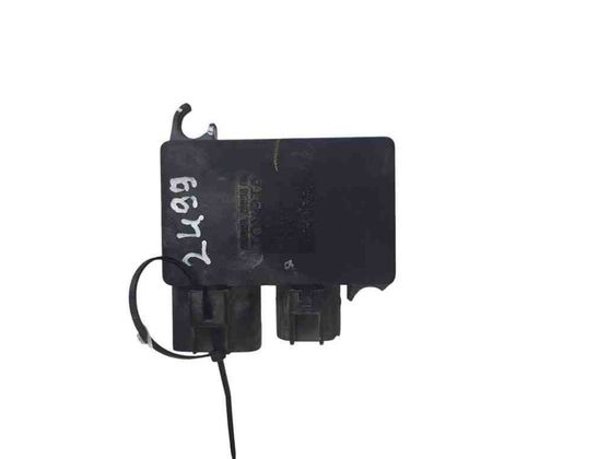 TOYOTA Auris 1 generation (2006-2012) Реле вентилятора охлаждения 8925712020 30486488