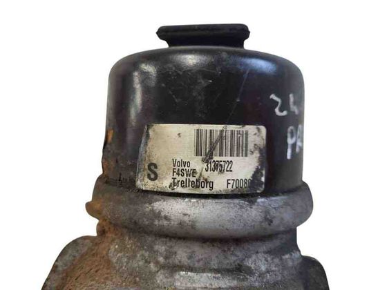 VOLVO S60 2 generation (2010-2020) Передняя подушка двигателя 31375722 30737284