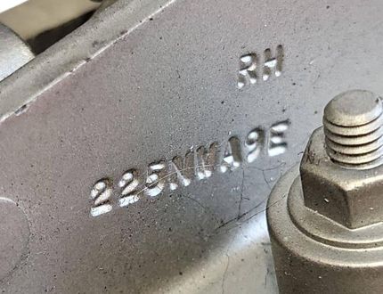 JAGUAR XF 1 generation  (2011-2016) Front Right Bonnet Hinge S9740220 32856799