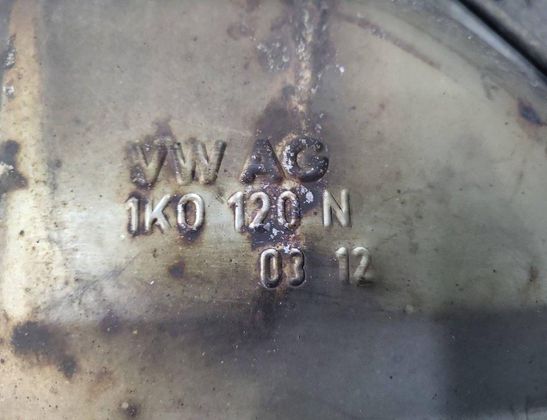 VOLKSWAGEN Golf 8 generation (2019-2023) Aizmugurējais izpūtēja bundulis 1K0120N 33055332