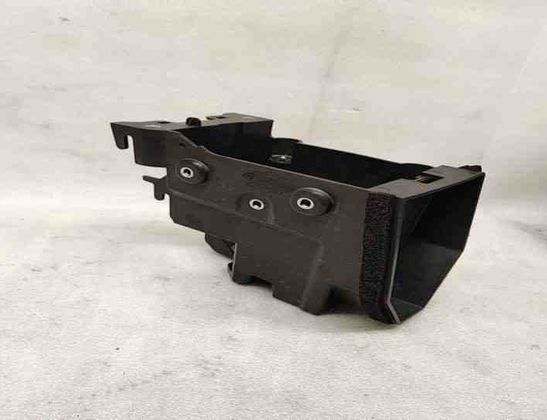 VOLVO XC60 2 generation (2017-2024) Battery Pad 31652062 27439641