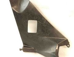 SUZUKI GSX-R 1 generation (1995-2006) Priekšējā iekšējā plastmasa 94461-61G 27530350