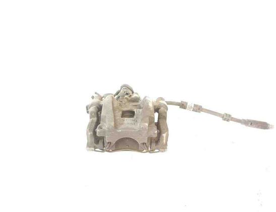 VOLVO S60 3 generation (2018-2023) задний правый суппорт 32217364 30653049