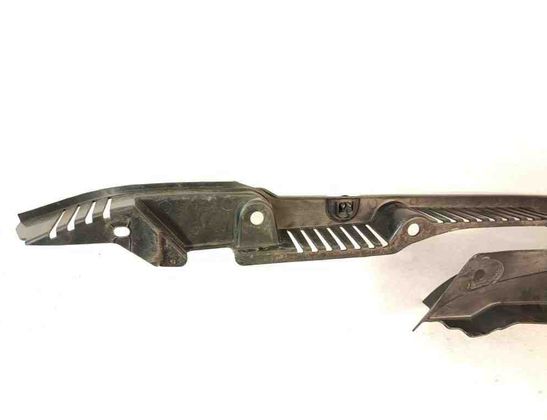 VOLVO XC60 2 generation (2017-2024) Front Right Fender Holder 32216110 30653869