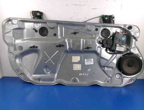 VOLKSWAGEN Polo 4 generation (2001-2009) Стеклоподъемник передней левой двери 6Q3837755A 29505532