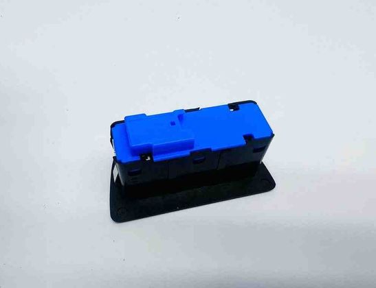 BMW 4 Series F32/F33/F36 (2013-2020) Кнопка открывания задней крышки 9275119 32736091