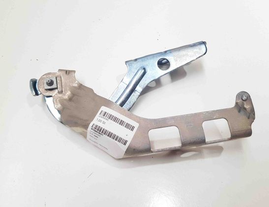 MERCEDES-BENZ C-Class W205/S205/C205 (2014-2023) Priekšējā labā dzinēja pārsega eņģe 2058805601 15216896