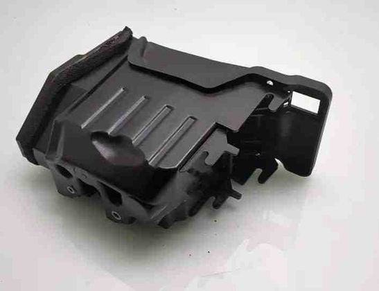 VOLVO S90 2 generation (2016-2023) Akumulatora nostiprināšanas kronšteins 31479621 27245353