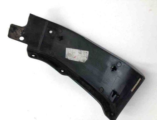 HYUNDAI Santa Fe SM (2000-2013) Rear Left Fender Molding 8771126900 32679459