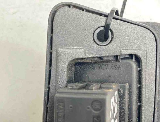 VOLKSWAGEN Caddy 3 generation (2004-2015) Контактное соединение дверей 2K5907496 32683594