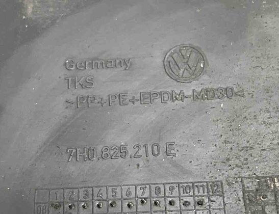 VOLKSWAGEN Transporter T5 (2003-2015) Другие тайные панели 7H0825210E 32685143