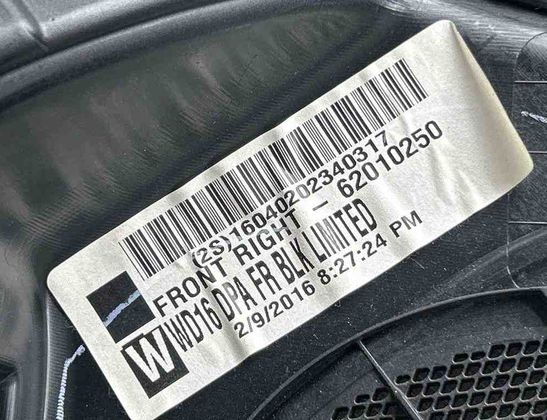 DODGE Durango 3 generation (2010-2024) Priekšējo labo durvju panelis 7458940,6XC407A8AB,62010250,6CV942X9AB,340551,62662D,62008555 32685665
