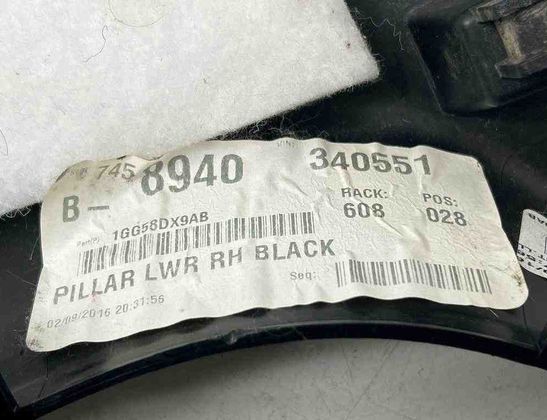 DODGE Durango 3 generation (2010-2024) Стойка правой стороны 77458940,1GG58DX9AB,340551 32685678